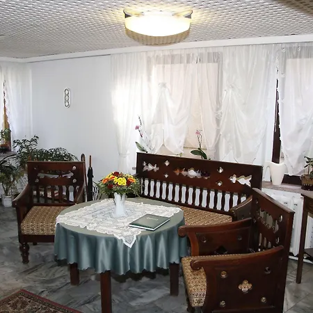 Zum Buergergarten Отель Stolberg (Harz)