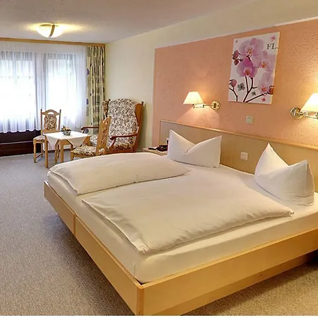 Zum Buergergarten Отель