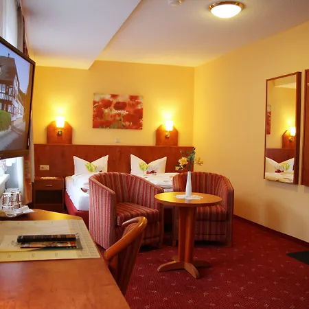 Zum Buergergarten Отель 3*