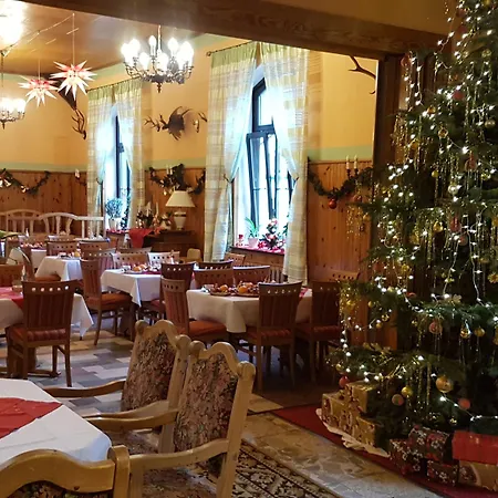 Zum Buergergarten Отель 3*