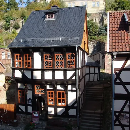 Szálloda Zum Buergergarten 3*