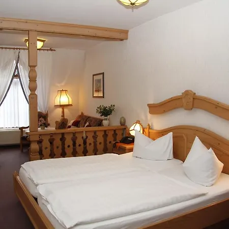 Zum Buergergarten Hotel