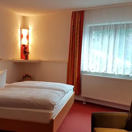 Zum Buergergarten Hotel