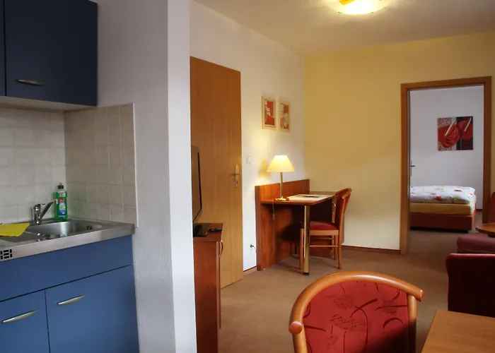 Zum Buergergarten Hotell