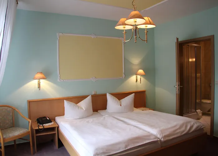 Hotell Zum Buergergarten 3*