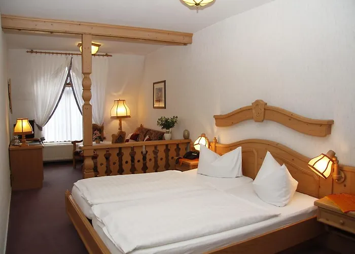 Zum Buergergarten Hotell