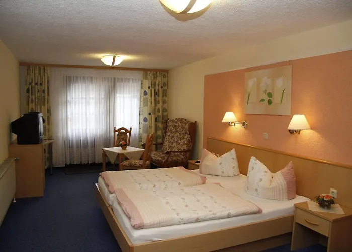 Zum Buergergarten 3*